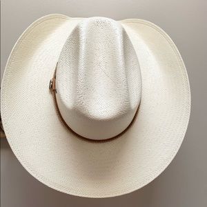 Vintage Justin hard straw ivory cream cowboy hat.
